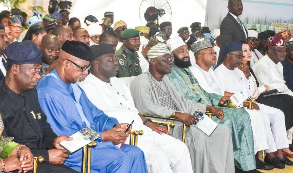 LAGOS AND FRIENDS SERVE UP ₦500 BILLION “PRODUCE FOR LAGOS” FEAST TO FIX FOOD&nbsp;FLOW