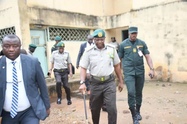 NIGERIAN CORRECTIONAL SERVICE RACES TO RECAPTURE ESCAPED INMATES IN&nbsp;NASARAWA