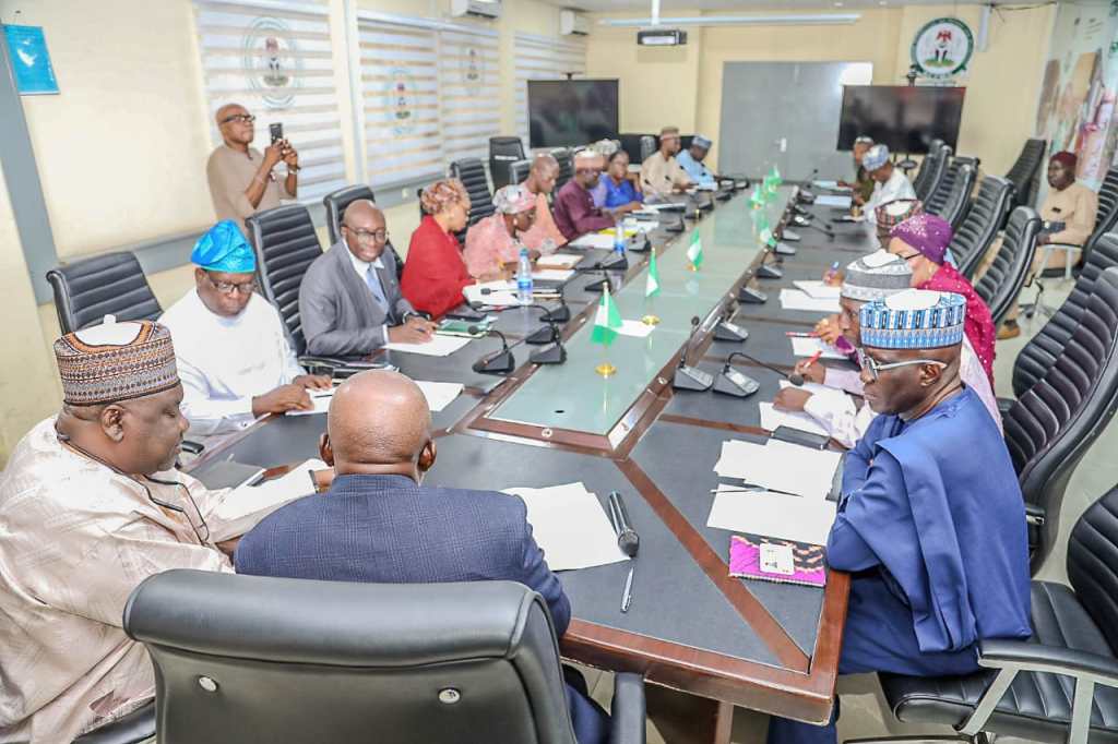 FG INAUGURATES 12-MEMBER STEERING COMMITTEE FOR NATIONAL COUNCIL ON HUMANITARIAN&nbsp;AFFAIRS