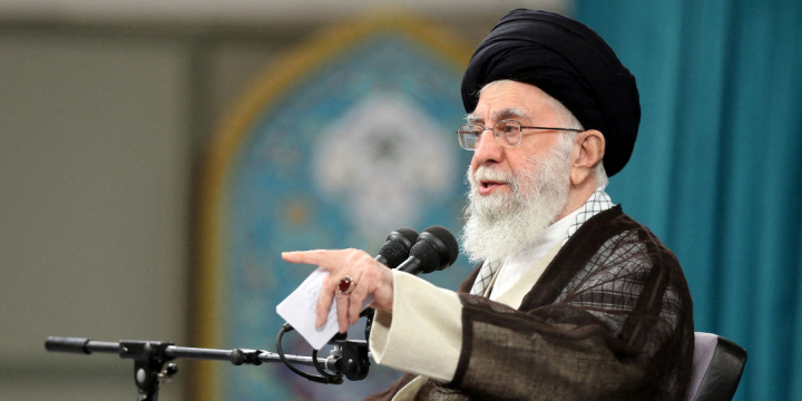 IRAN REFUSES TO SURRENDER TO U.S. BULLYING ON NUCLEAR&nbsp;ISSUE