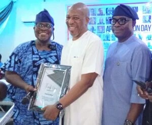 JOURNALISM CLINIC HONORS NIGERIAN MEDIA ELDERS FOR LIFELONG&nbsp;SERVICE