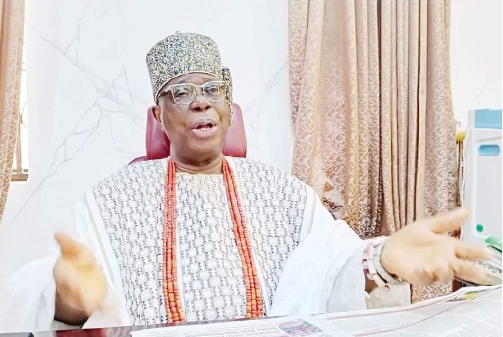 GOVERNOR OYEBANJI CELEBRATES EWI OF ADO EKITI, OBA RUFUS ADEJUGBE, ON HIS 80TH BIRTHDAY AND 35 YEARS ON THE&nbsp;THRONE