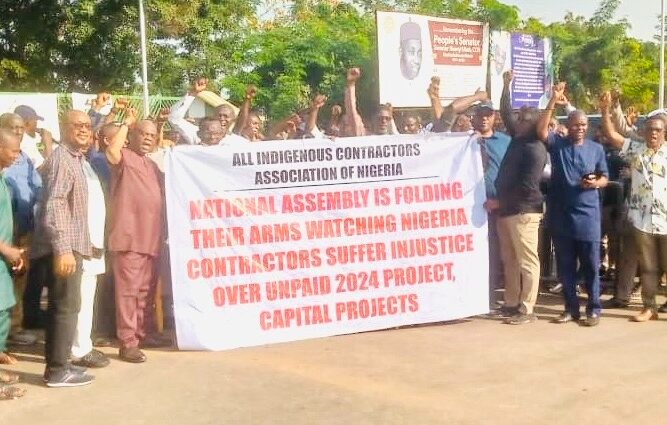 INDIGENOUS CONTRACTORS PROTEST AT NATIONAL ASSEMBLY DEMANDING PAYMENT OF OUTSTANDING 2024&nbsp;CONTRACTS