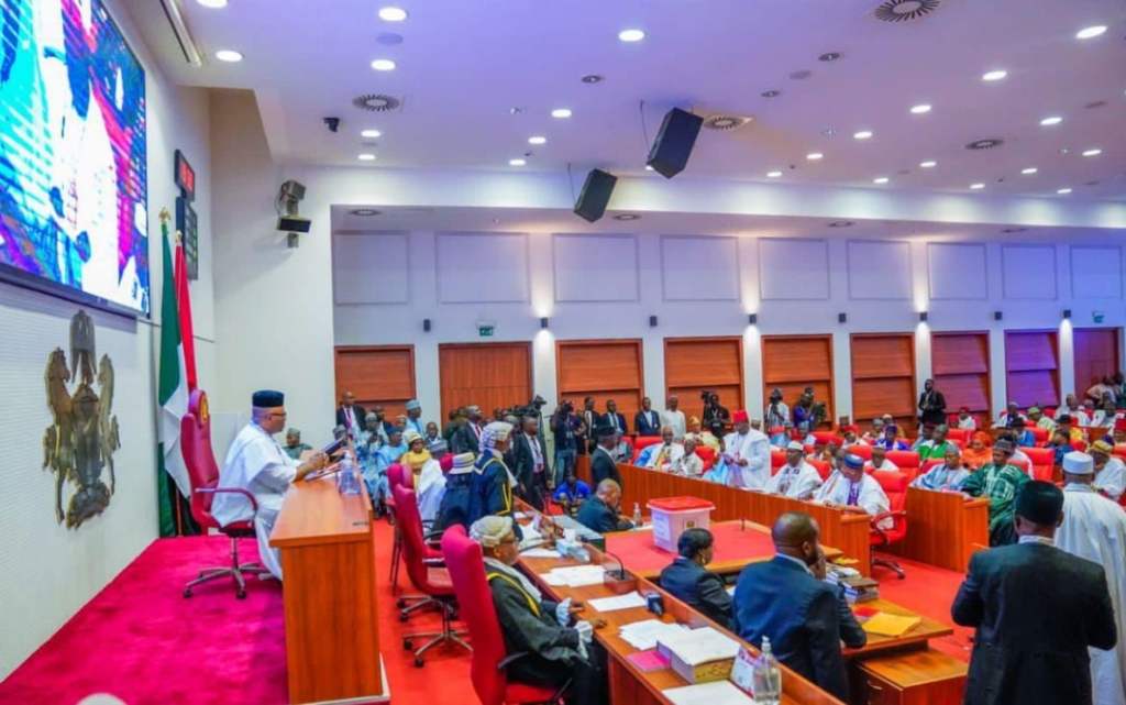 NIGERIAN SENATE APPROVES PRESIDENT TINUBU’S N1.15 TRILLION DOMESTIC LOAN FOR 2025 BUDGET&nbsp;DEFICIT