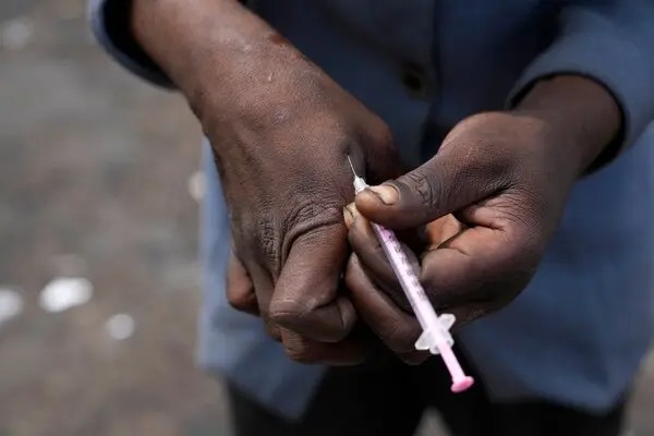 NIGERIA WARNS YOUTH AGAINST DANGEROUS ‘BLUETOOTHING’ DRUG&nbsp;PRACTICE