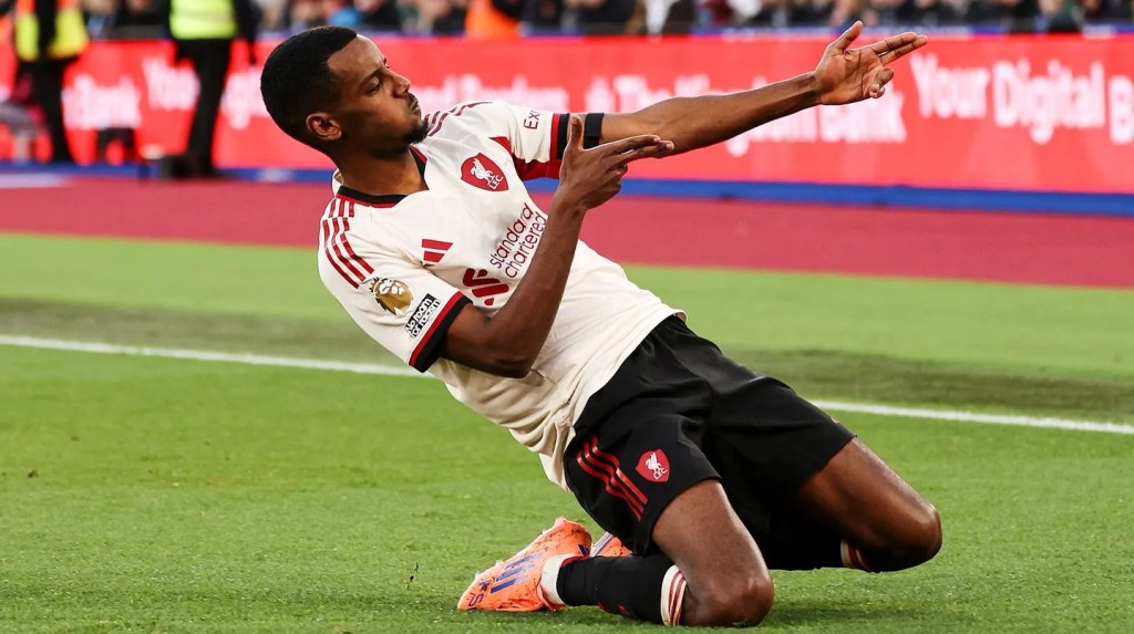 LIVERPOOL END WOEFUL RUN AS ISAK FINALLY SCORES FOR THE&nbsp;REDS