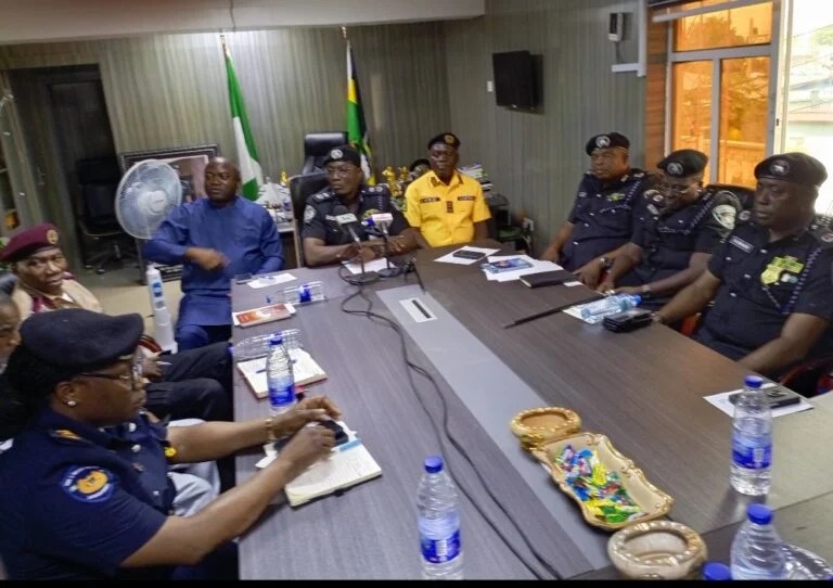 POLICE, FRSC, LASTMA TEAM UP TO CRUSH LAGOS ACCIDENTS &&nbsp;ONE-CHANCE