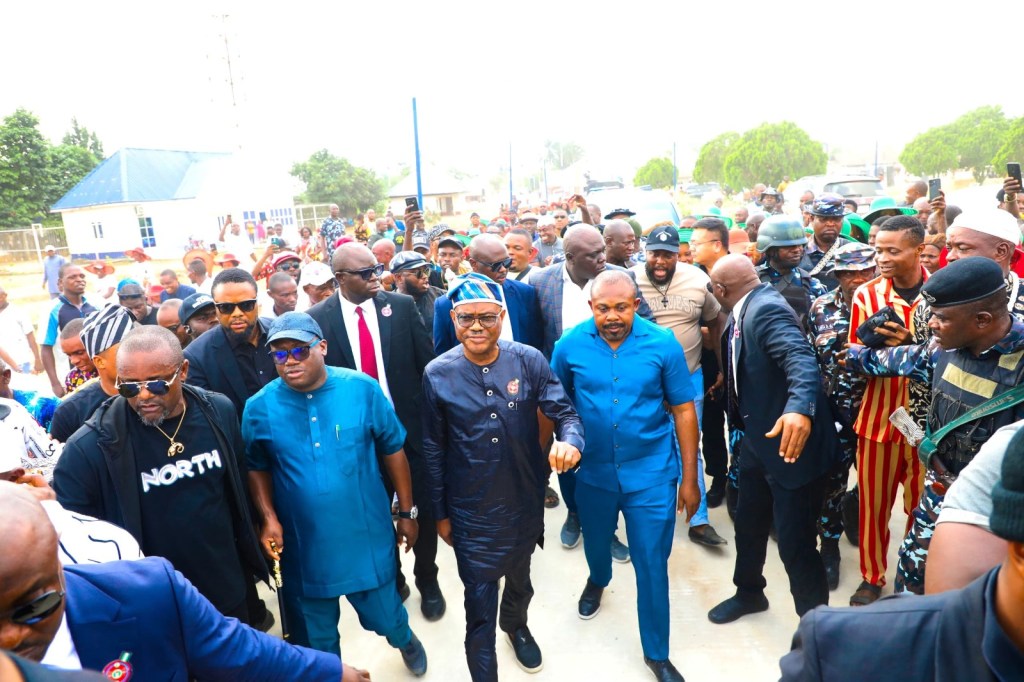 WIKE DECLARES APC & PDP MERGE INTO TINUBU’S ‘RENEWED HOPE FAMILY’ IN&nbsp;RIVERS!