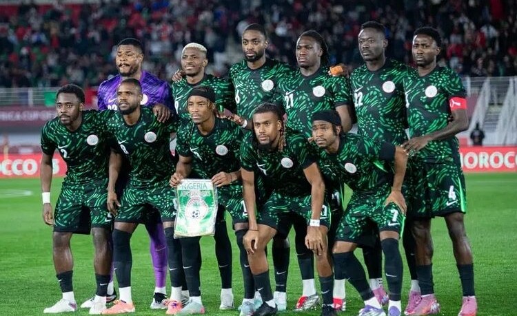 HEAD HELD HIGH: FG PATS SUPER EAGLES ON AFCON&nbsp;EFFORTS