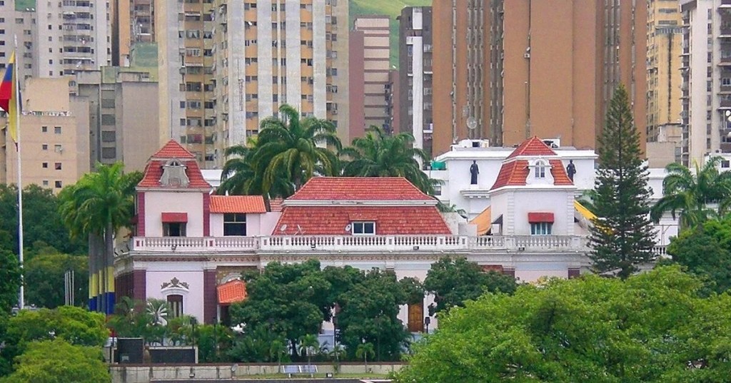HEAVY GUNFIRE ROCKS VENEZUELA PRESIDENTIAL PALACE AREA POST-MADURO&nbsp;SNATCH