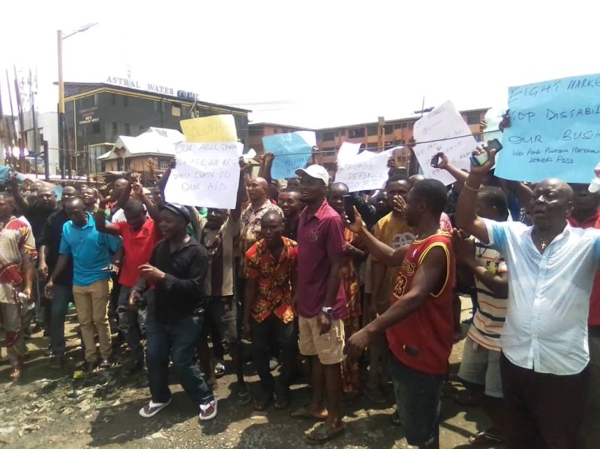 “WE WANT TO OPEN, BUT KEEP US SAFE” — ONITSHA TRADERS REACT TO MARKET SHUTDOWN