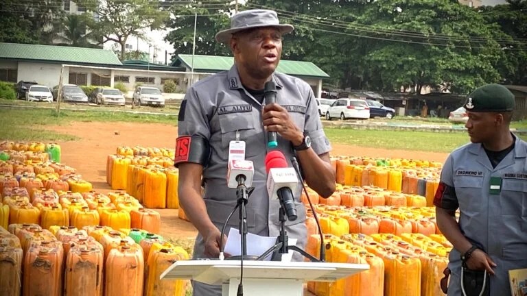 CUSTOMS HANDS OVER 159,000 LITRES OF SEIZED PETROL IN ANTI-SMUGGLING&nbsp;CRACKDOWN