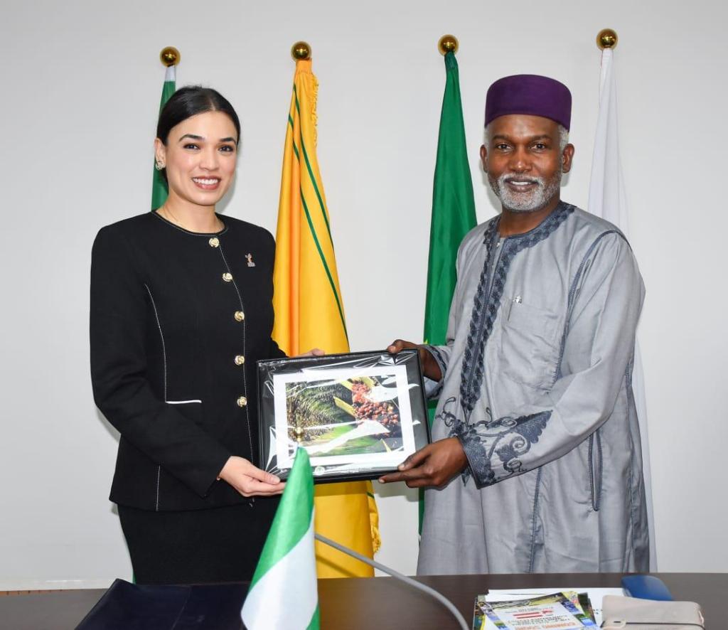 NIGERIA EYES FULL MEMBERSHIP IN GLOBAL PALM OIL&nbsp;BLOCS