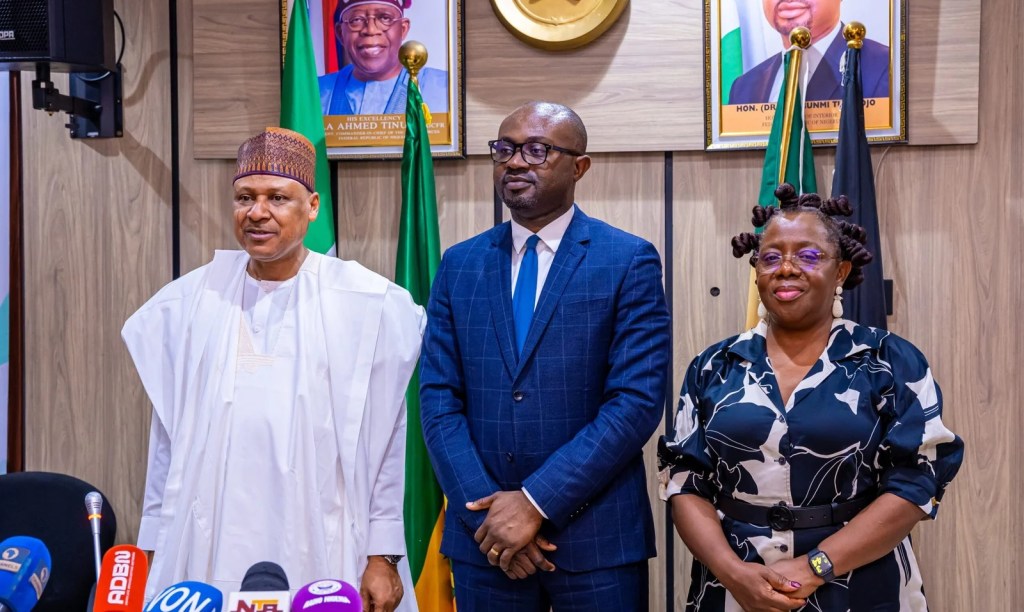 DOCTORS, NURSES HEADED TO NIGERIA’S PRISON&nbsp;HOSPITALS