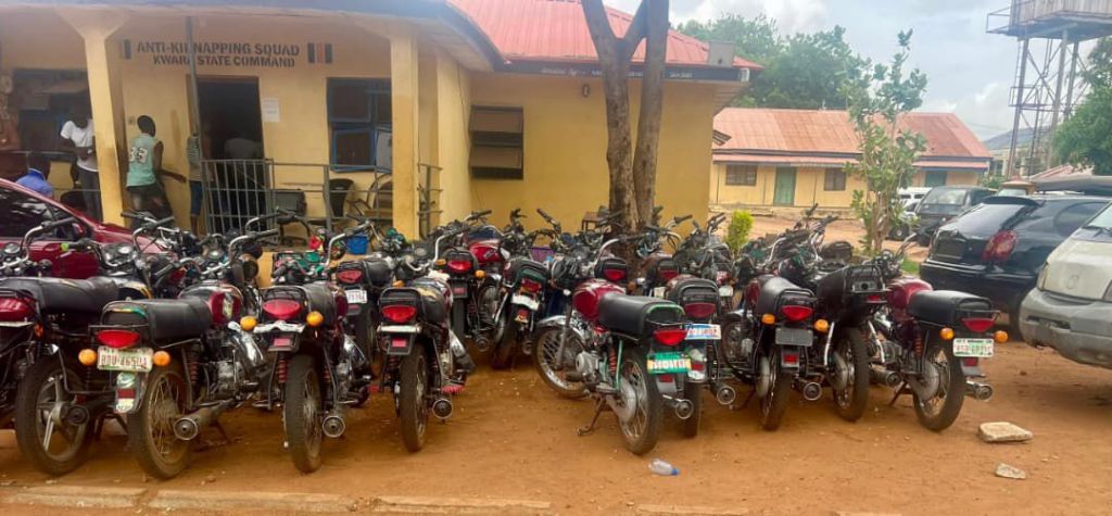 ILORIN CRIME BUST: 13 SUSPECTS&nbsp;NABBED